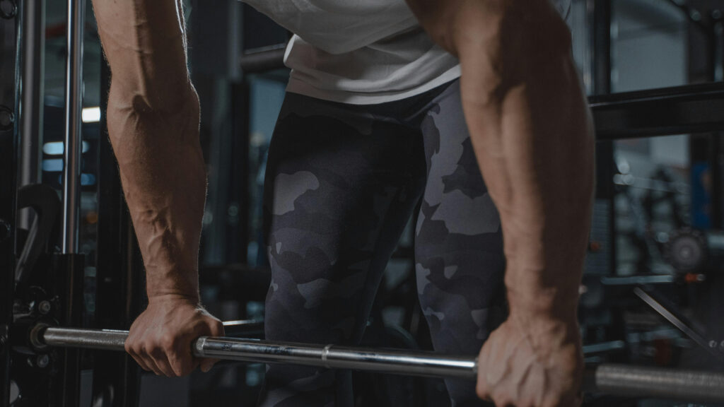 3 day gym workout routine for better bjj: stiff legged deadlift