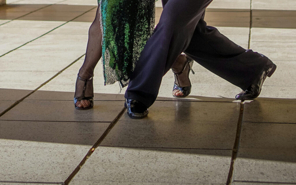 Best Dance Shoes for Salsa and Bachata (2026 guide for men and women)